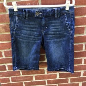 Gap burmuda Jean shorts